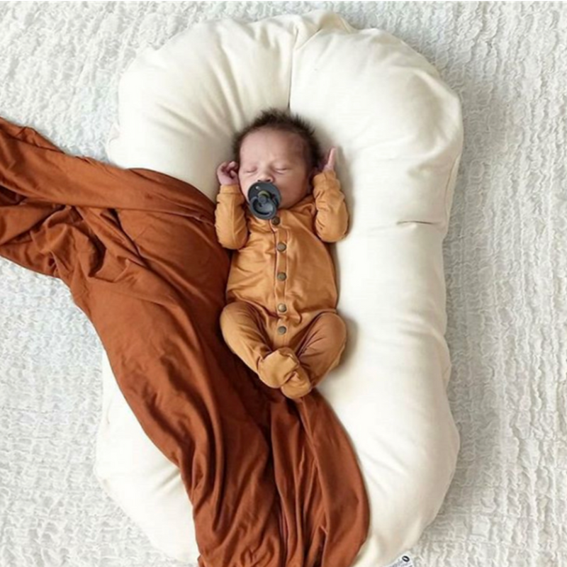 Motherflix™ Dreamy Baby Nest